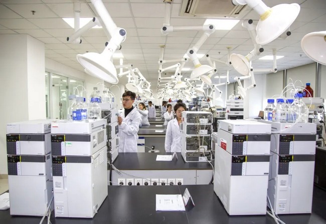 “一体两翼”战略下 28圈(NG)大舞台药业首仿获批